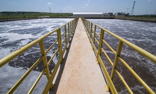 Relatório sobre saneamento de Piracicaba cita obras atrasadas, falhas em estações, falta de servidores e contas irregulares
