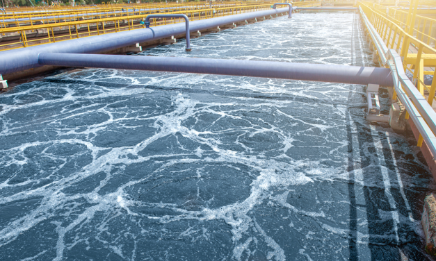 Remoção eficaz de contaminantes emergentes em estações de tratamento de efluentes