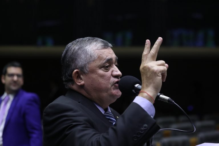 jose-guimaraes decreto-lula-saneamento