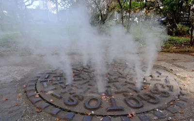 Sanepar usa teste de fumaça para identificar ligações irregulares na rede de esgoto em Curitiba
