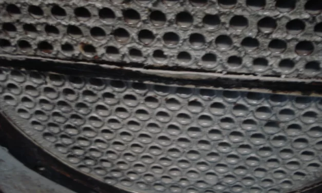 Depósitos e incrustações em sistemas de resfriamento