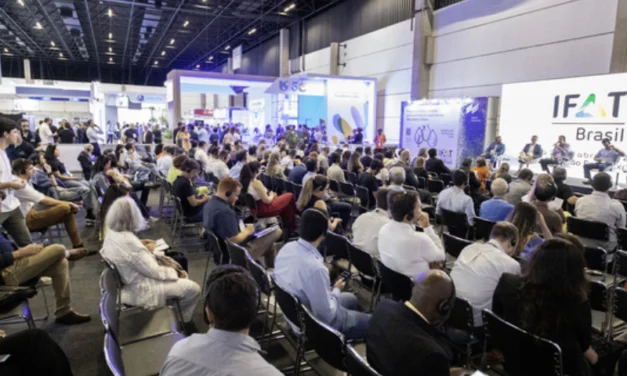 Especialistas debatem soluções para gestão hídrica e de resíduos em Congresso da IFAT Brasil